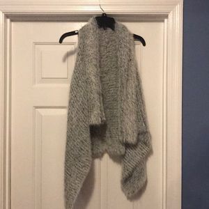 Cute light fur vest!